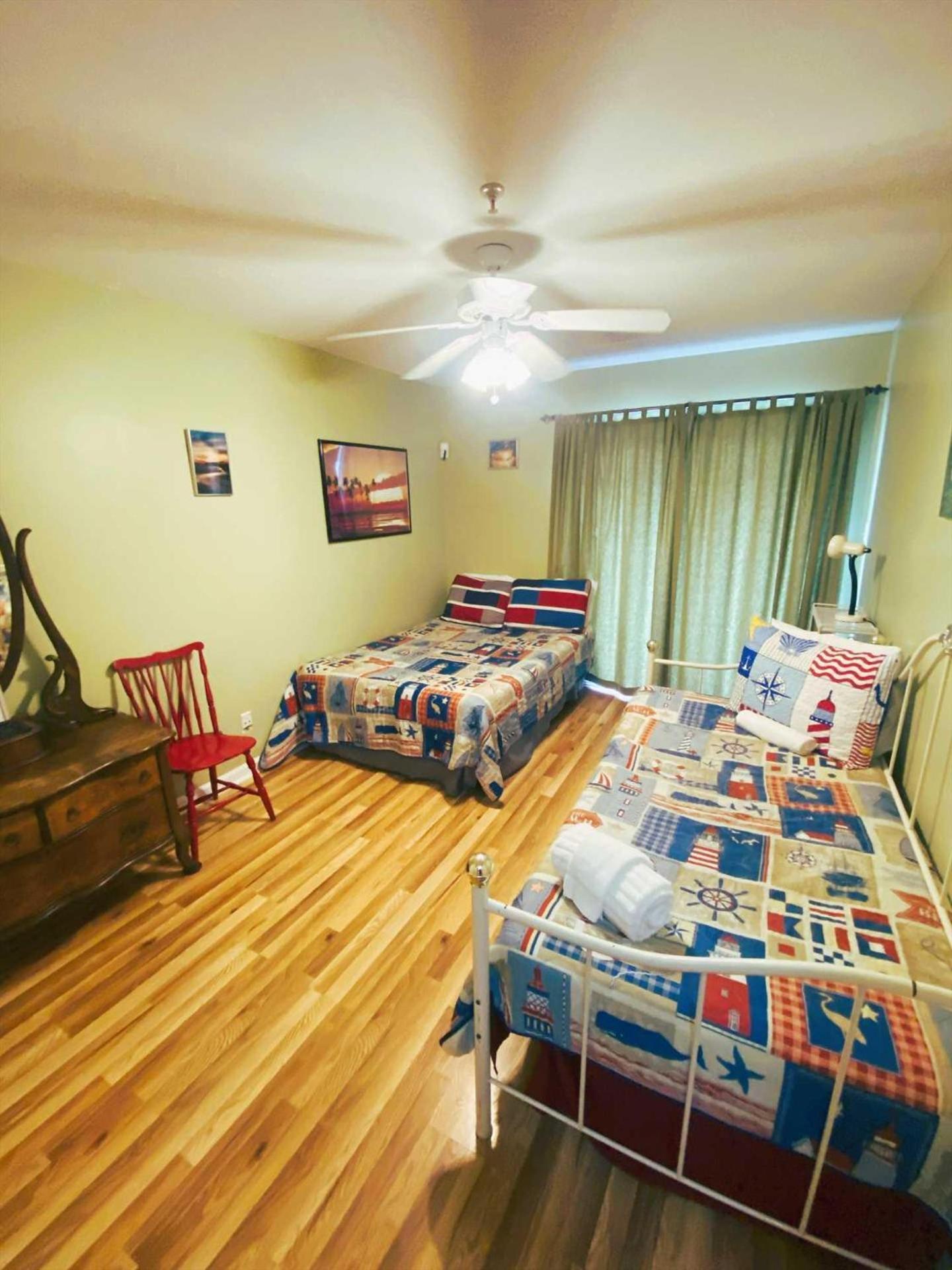 Tybee Time Rental 8-16#2 Тайби Айлънд Екстериор снимка